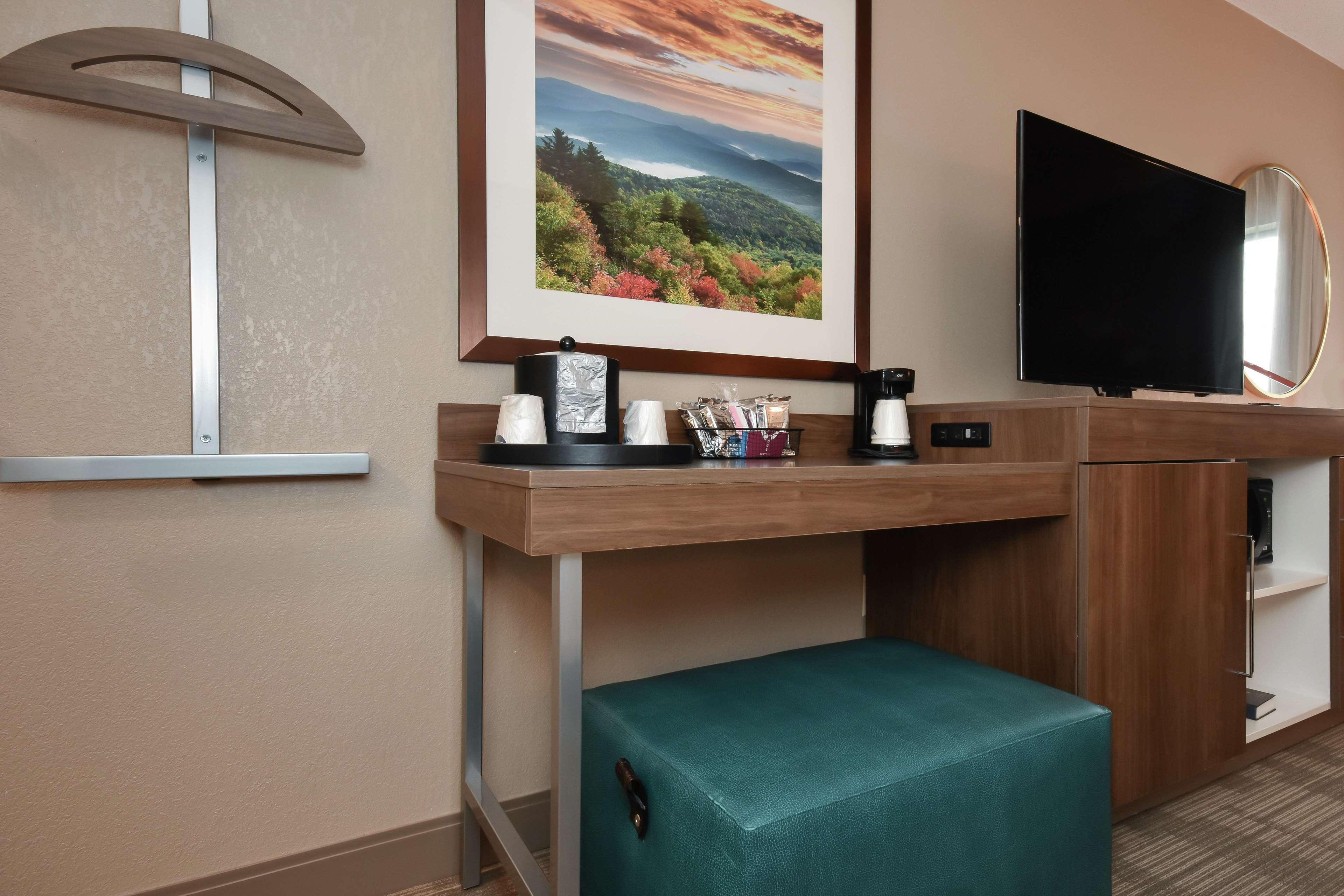 Hampton Inn Brevard Pisgah Forest Bagian luar foto