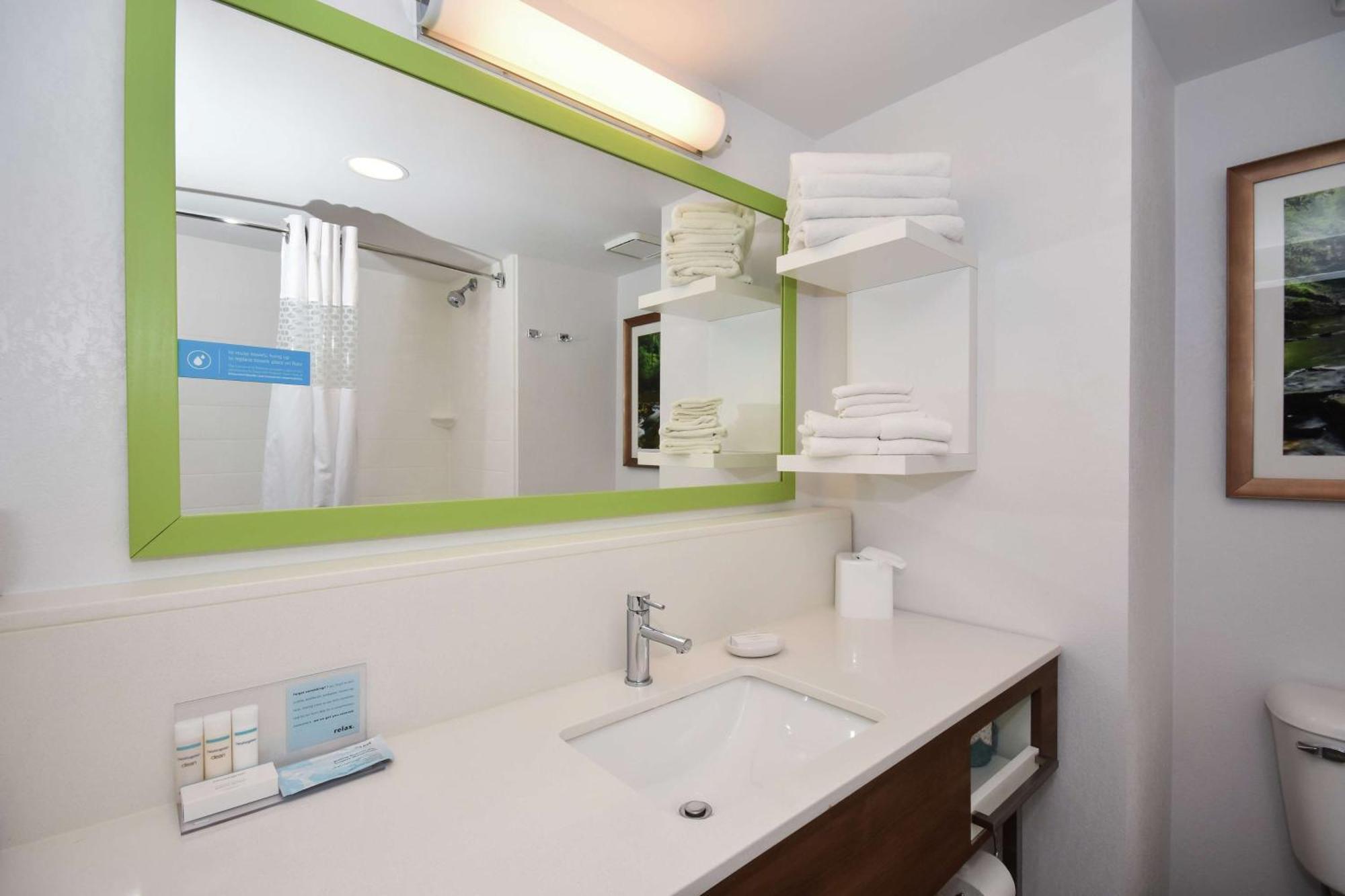 Hampton Inn Brevard Pisgah Forest Bagian luar foto